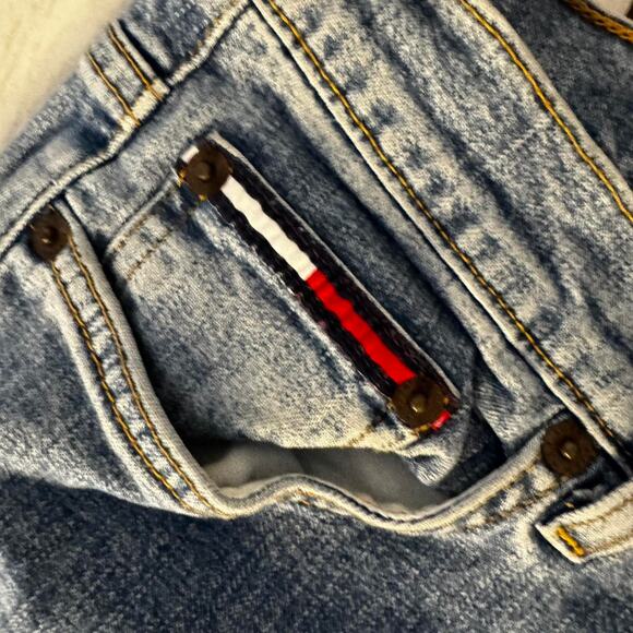 Tommy Hilfiger Blue Jeans Size 13/33 - Picture 4 of 7